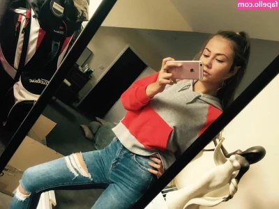 Erin Boothby [ erin-boothby ] - Shaved