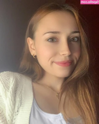 Claudzmo - Thick thighs though