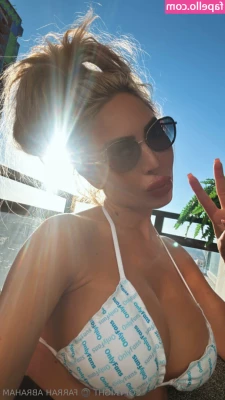 farrahabraham [ farrahabraham-1 ] - Made some tiktok videos  it was fun