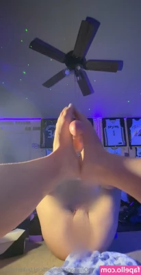 official.tinkerbellxo [ official-tinkerbellxo-3 ] - so round and perfect 🦋 btw are my socks cute? 🥰