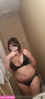 stellightbaby - cuddles? 👉👈 i wanna feel your cock grow harder and harder as we