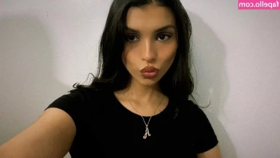Ashley Estrada [ ashley-estrada ] - Siempre con final feliz