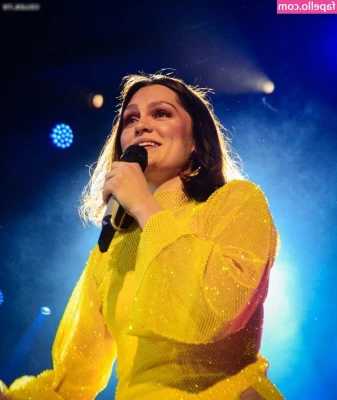  [ jessie-j-1 ] - My loves  let s finish this week with another spectacular video that