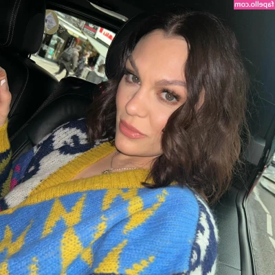  [ jessie-j-1 ] - I love cleaning my toe nails and getting all the smelly gunk out from