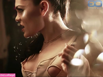  [ jessie-j-1 ] - A little nice and a little naughty