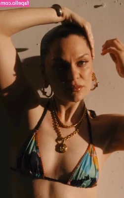  [ jessie-j-1 ] - Enjoying nature! Na Natureza!