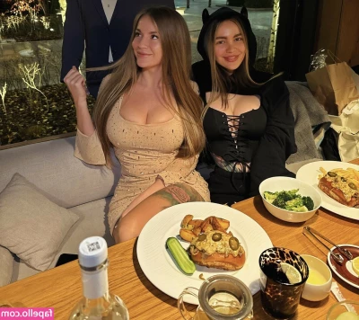Sonya Temnikova [ sonya-temnikova ] - ease me before you please me😏😈