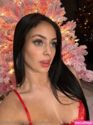 camillaxaraujo - After a while we rolled our dice again.. this time round it was the
