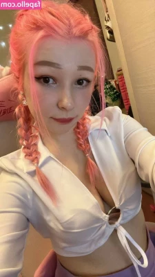 kittie_meo [ kittie-meo ] - Can’t be bothered with panties