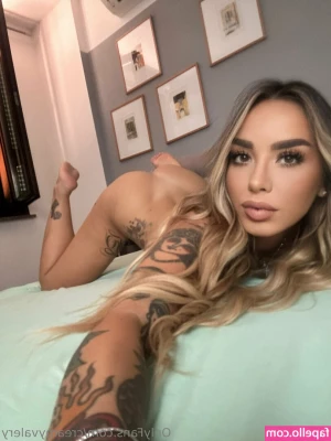 creamyvalery - Uploading Old Short Clips - Part Two   Playing with My Kitty Kat