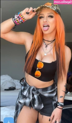 GiGi Dolan [ gigi-dolan ] - Ready to worship and obey me