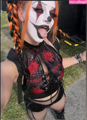 GiGi Dolan [ gigi-dolan ] - couple of photos from last nights fun