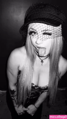 GiGi Dolan [ gigi-dolan ] - I feel pretty part 1