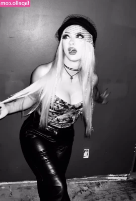 GiGi Dolan [ gigi-dolan ] - Mmmm thinking about all of your cum makes me wanna do so many bad