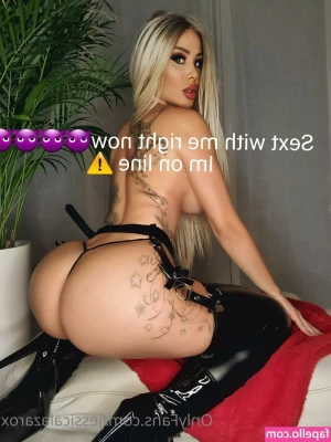 Jessicalazarox - You love it when I flex for you don t you
