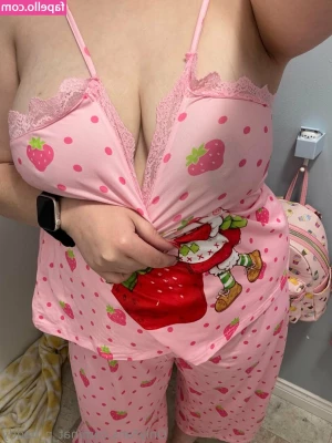 nat_n_daddy [ nat-n-daddy ] - While being out of town at my brothers apartment