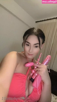 tiffanybabe01 [ tiffanybabe01-1 ] - Let me suck