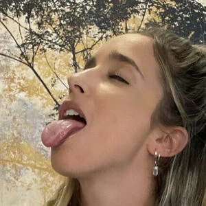 bonnielocketgetspounded