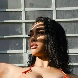 Bigdiamondgirl,