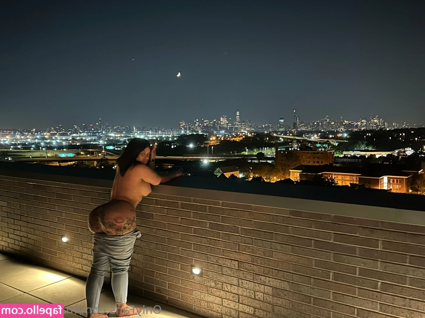 mzdirtydiana - my ass is lonely.