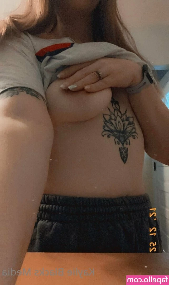 hotwife_kaylieblacks [ hotwife-kaylieblacks ] - Cum fountain