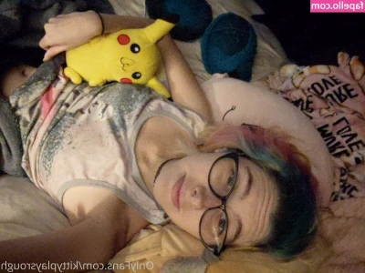 kittyplaysrough - I invite you on a virtual date