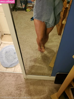 sweetfeet2187 - I really need a release  Which one of you wants to make me cum