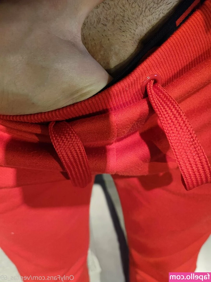 veritas_69 [ veritas-69 ] - Can I empty your balls for you?🥛