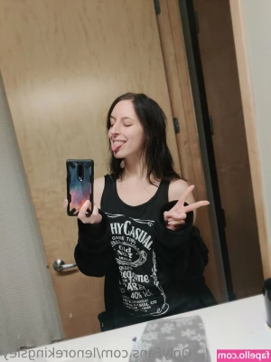 lenorekingsley - worship me