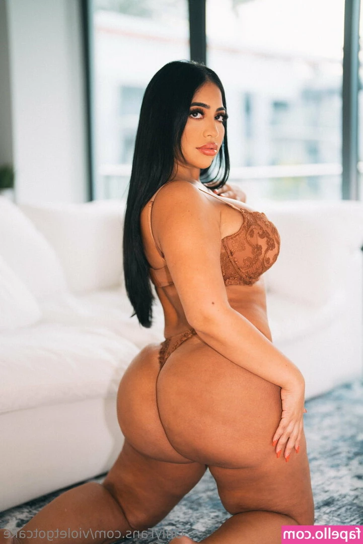 violetgotcake - sexy  exotico