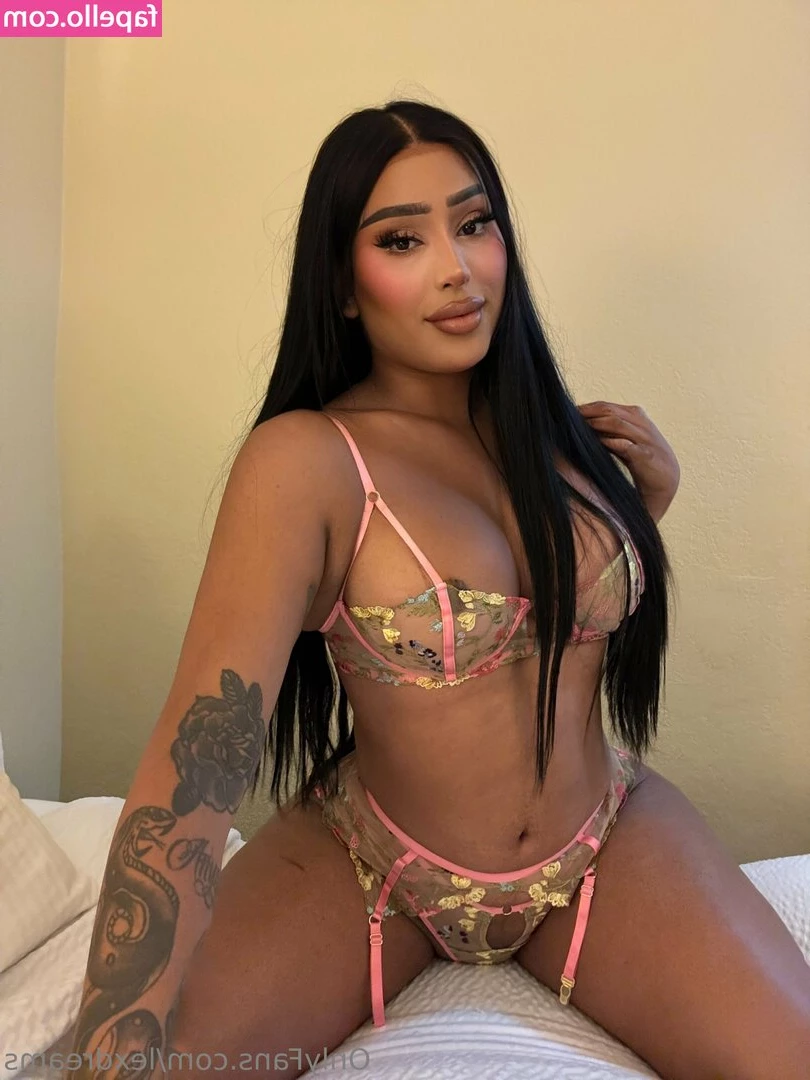 lexdreams - I love anal 😍😍 should I make another full video soon? Please