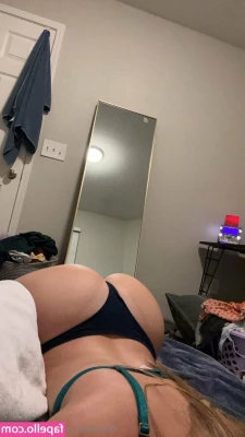 mileyeilish [ mileyeilish-1 ] - Y all should probably buy the videos of me fucking my dildo on my