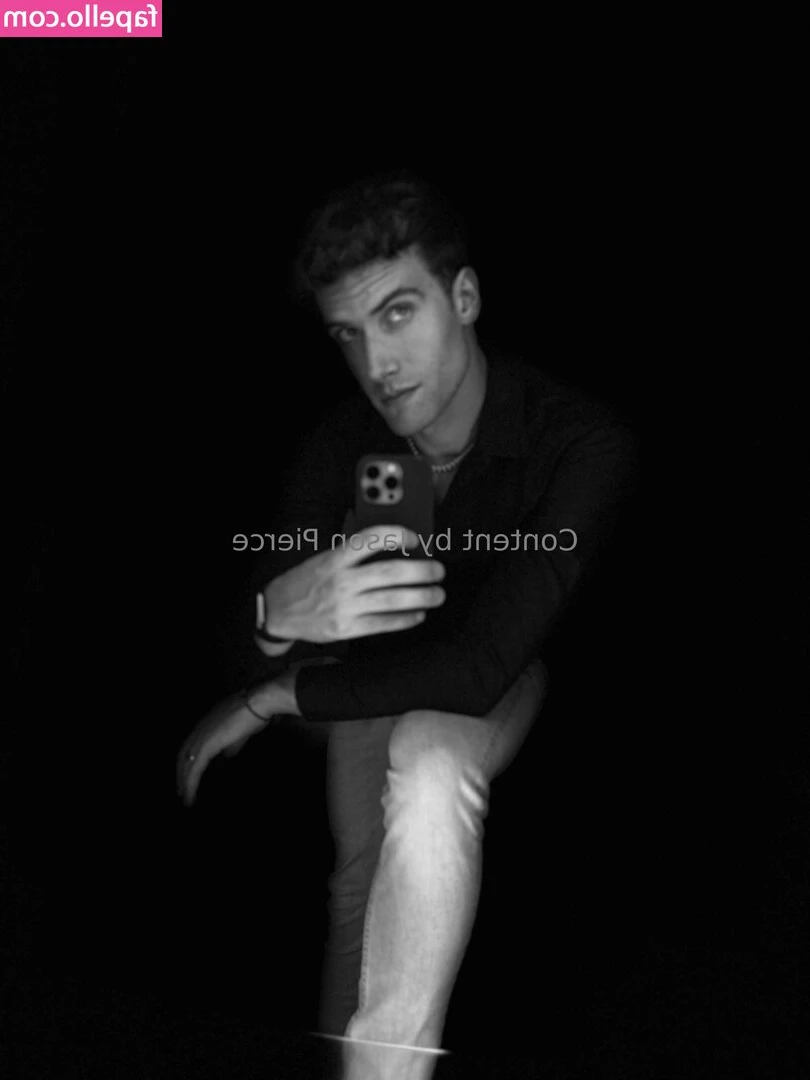 piercedbyjason - My leggings are your favorite kink  The thought of my ass and pussy