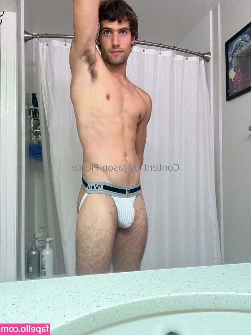 piercedbyjason - Photo Shooting by @gentlyperv Foto Shooting realizzato da @gentlyperv
