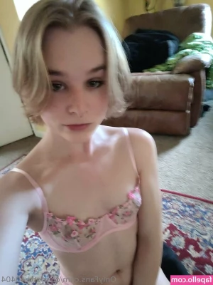 Charlotte40404 - Tease Tuesday 😇