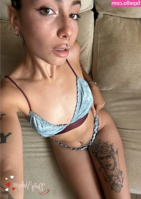 dirtyyy_vickyyy_free [ dirtyyy-vickyyy-free ] - suns out buns outttt