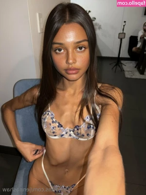 jennashaw - I want to playyyyy :) active af rn <3