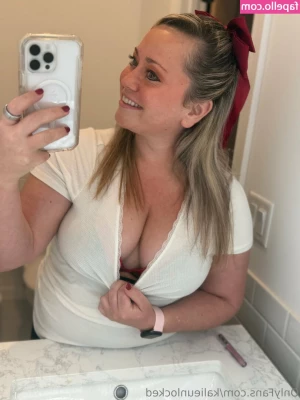 kalieunlocked - Are you a slut for feet?