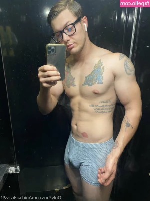 michaelcass91 - Come play at the beach with me