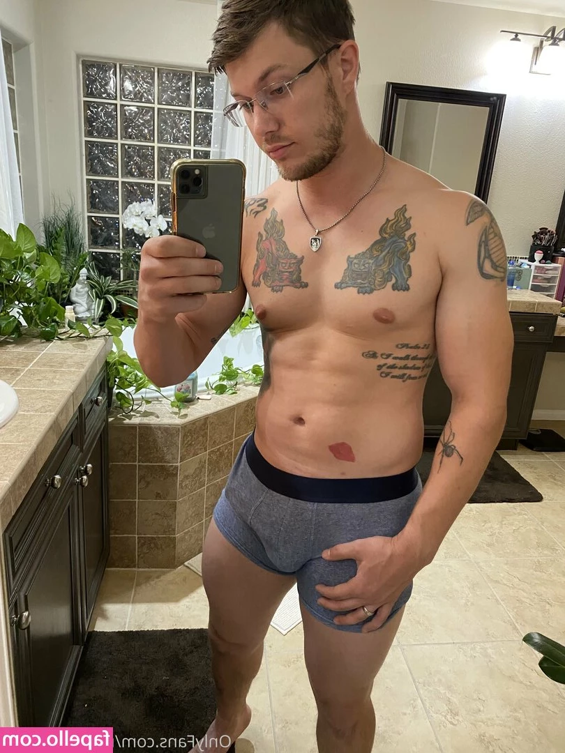 michaelcass91 - So hot here!