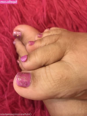 paisleehaze - Dressed like a sexy girl  but in bed I turn into a fucking whore