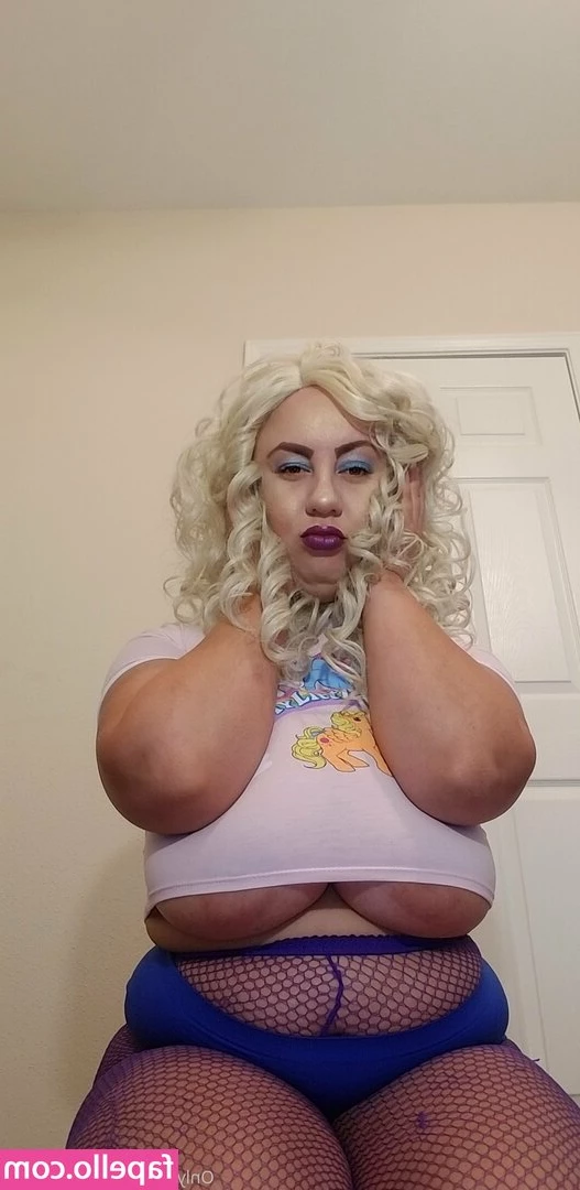 paisleehaze - Saturday night