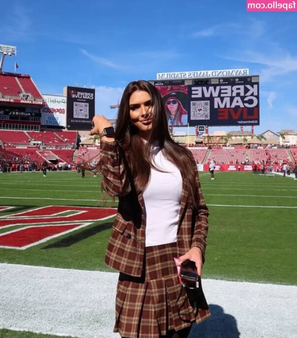 Aileen Hnatiuk [ aileen-hnatiuk ] - Ready for fall 🍂