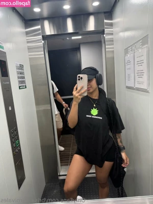 Brisa_carnivales [ brisa-carnivales ] - I’m not ready to let go of the weekend yet 🥺