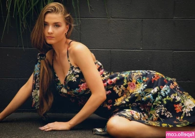 Tara Goddard [ tara-goddard ] - Peace love and joy to all who enter here (my pussy)