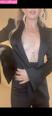 Georgia Toffolo [ georgia-toffolo ] - Watch me rub a big load into my big tits