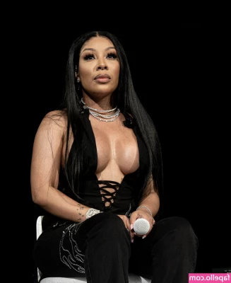 K Michelle [ k-michelle ] - Nurse costume content coming soon 😝
