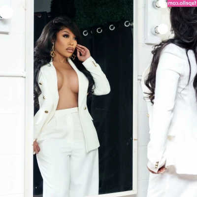 K Michelle [ k-michelle ] - An oldie but a goodie🎄
