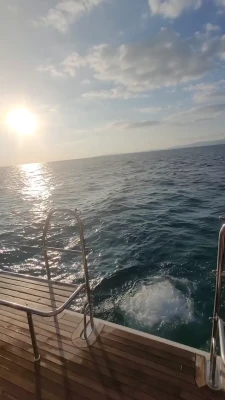 Jo Blythe [ jo-blythe ] - Let's have champagne