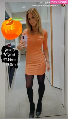 Jo Blythe [ jo-blythe ] - Hey guys    I wanna show off my cutie friend  lololuvely she s a
